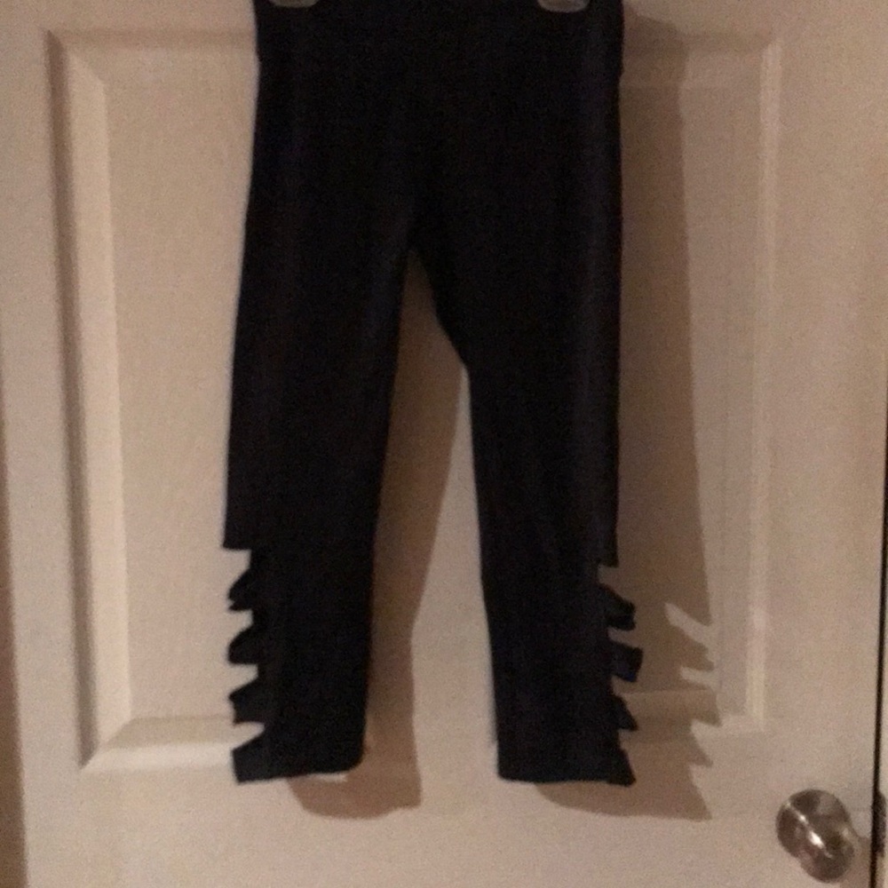 Black leggings